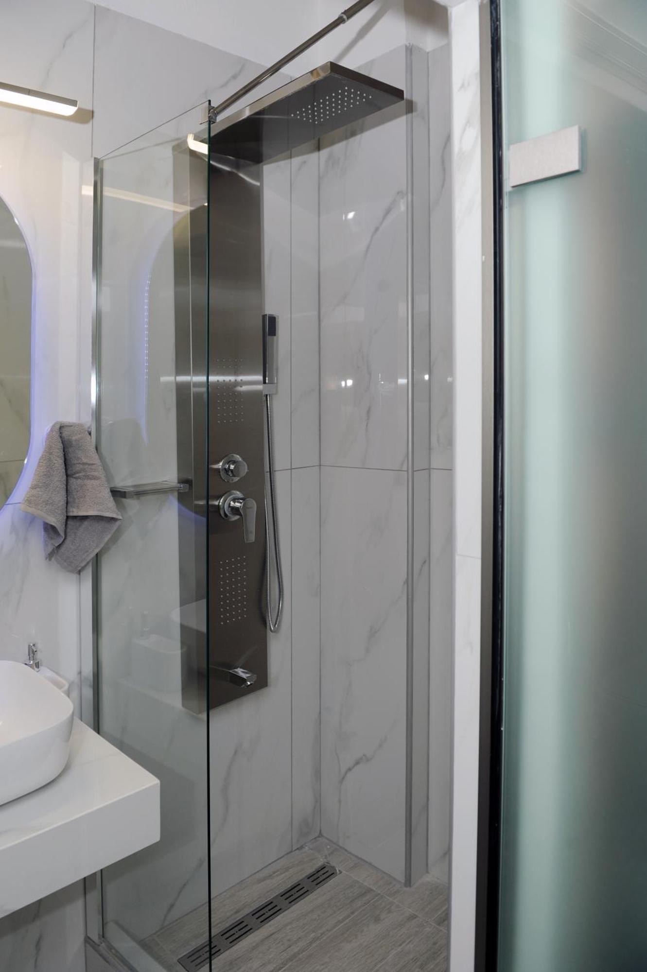 Thymios Loft Apartment Tesalonika Bagian luar foto